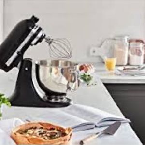 Kitchen Aid Artisan Mixer